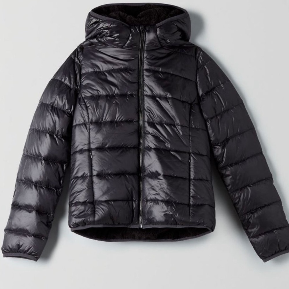 Aritzia Black Puffer Jacket